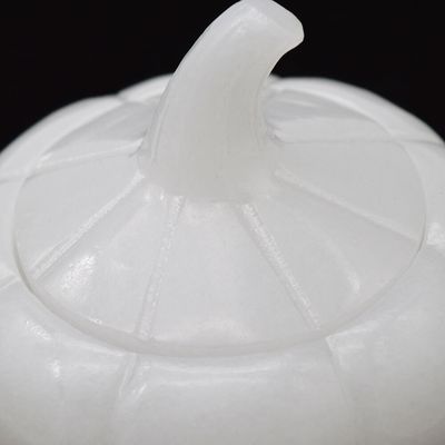 高級家庭装飾のための中国様式で磨いた白玉茶頂彫刻工芸品
