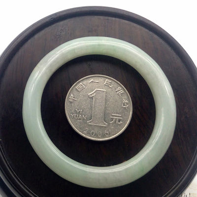 OEM ODMの受付のためのポータブル・オーテンティック・ビルマ・ジャデイト・ジャデット・ベイビー・ブレスレット/ブレスレット