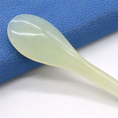 ISO9001 認定のXiuyan Jade スプーン Gua Sha ツールとペンでマッサージ体験を向上させてください