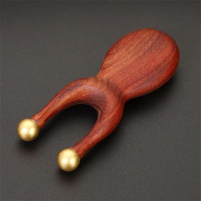 ISO9001 認定 鼻橋用 ブラス目マッサージツール サンドルウッド 顔グアシャ マッサージコンベ 95*38mm サイズ