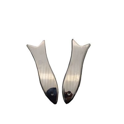 魚形ステンレス鋼ガッシャボード 顔と体の健康ケアのための伝統的な金属ガッシャマッサージツール