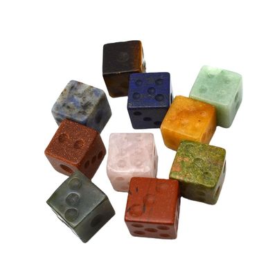 宝石 15mm キューブダイスを手に入れる ゲーム愛好家の必見品