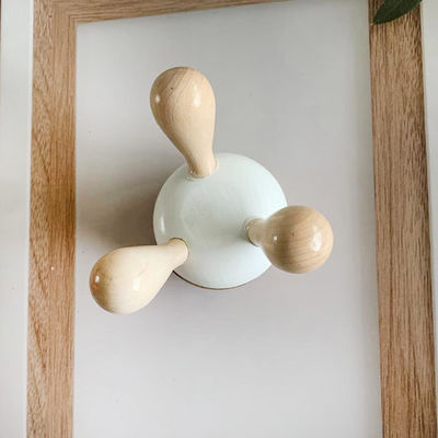 筋肉のリラックスと髪ケアのための3フィート木質グアシャ頭皮マッサージ器