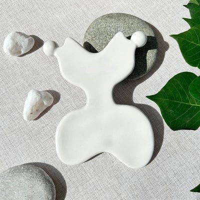 リンパ管排水のための陶磁グアシャマッサージツール 歯周形彫刻家 身体マッサージ器 皮膚ケアツール グアシャ機能陶磁