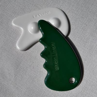顔マッサージ器 筋肉マッサージと体マッサージ用のセラミックマッサージボード