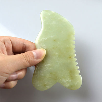 2024 天然Xiuyan Jade Gua Sha 身体と顔のマッサージのためのスクレイピングボード グリーンマッサージツール