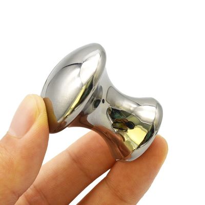 スタッドレスタイヤのキノコグアシャ マッサージツール
