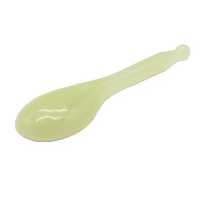身体ケア Xiuyan Jade Gua Sha マッサージツール 健康とウェルネスのための緑色のスプーン形のGuasha Scarpingツール
