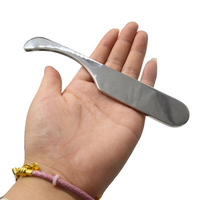 15.5*2.5cm シルバーグア・シャ・スクレイピング マッサージボード ボディ・グアシャ マッサージツール 痛みを和らげるためのステンレス鋼のスクレイピングツール