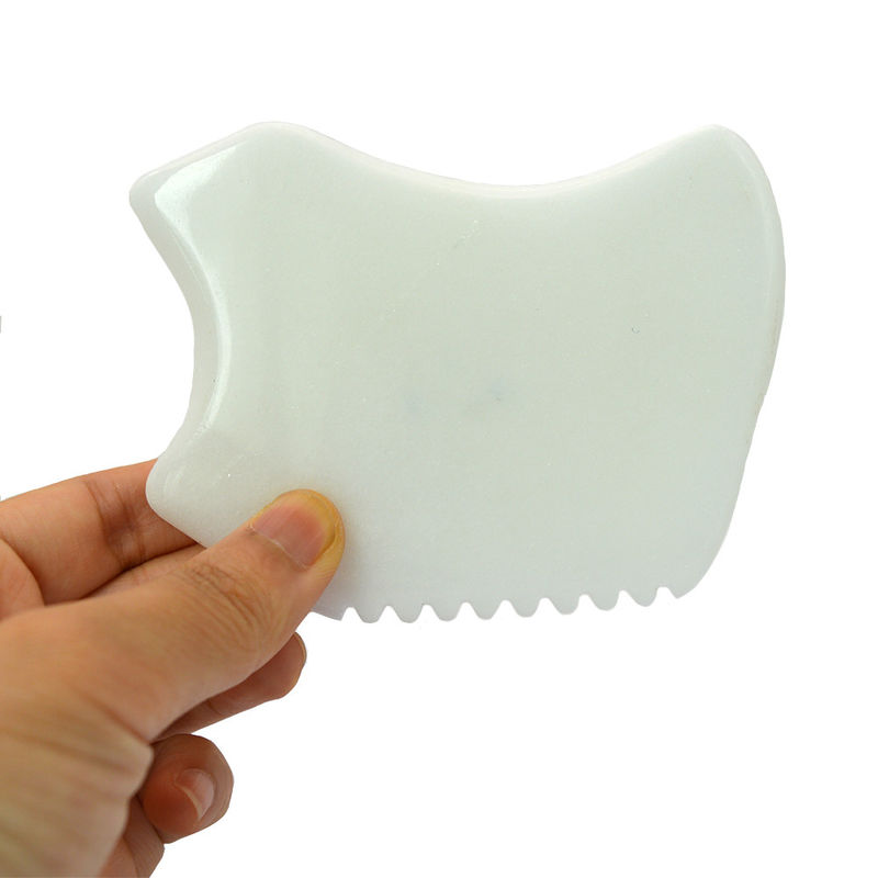白玉グアシャ マッサージツール 顔マッサージ器と体SPA 针刺 9.5cm*7.5cm*0.7cm